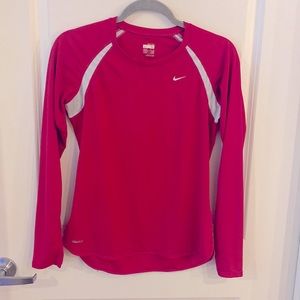Magenta Nike fit dry long sleeve